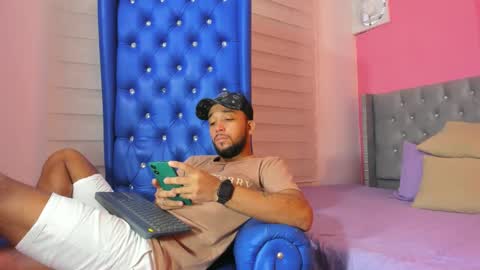 Snapshot of max_sexyhot26 chatting on 23, 12, 2024 max_sexyhot26 online show from 23, 12, 2024