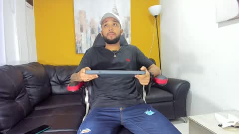 Snapshot of max_sexyhot26 chatting on 4, 1, 2025 max_sexyhot26 online show from 4, 1, 2025