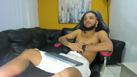 Snapshot of max_sexyhot26 chatting on 6, 1, 2025 max_sexyhot26 online show from 6, 1, 2025