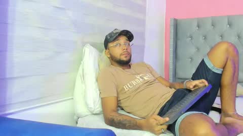Snapshot of max_sexyhot26 chatting on 30, 1, 2025 max_sexyhot26 online show from 30, 1, 2025
