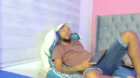 Snapshot of max_sexyhot26 chatting on 5, 2, 2025 max_sexyhot26 online show from 5, 2, 2025