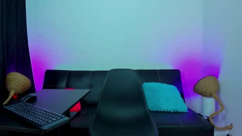 MAX     online show from 9, 11, 2025