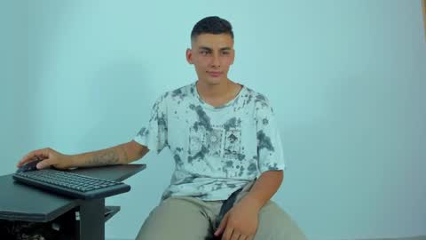 MAX     online show from 18, 5, 2026