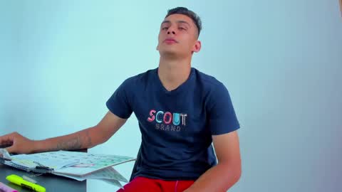 MAX     online show from 8, 6, 2026