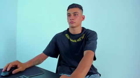 MAX     online show from 15, 7, 2026
