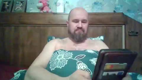maxhunter online show from 9, 4, 2026