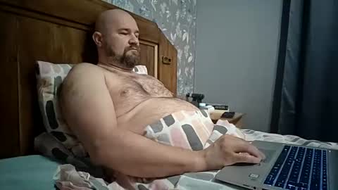 maxhunter online show from 12, 6, 2026