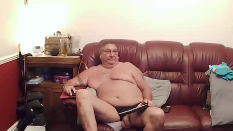 MAX online show from 10, 5, 2026