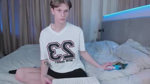 maxim burn online show from 3, 3, 2025