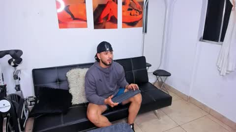 Maximo online show from 21, 11, 2025