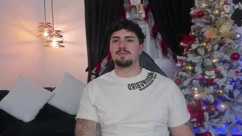 Snapshot of maximo_rodriguez chatting on 21, 12, 2024 Maximo online show from 21, 12, 2024