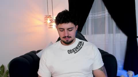 Snapshot of maximo_rodriguez chatting on 20, 1, 2025 Maximo online show from 20, 1, 2025