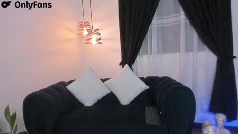 Snapshot of maximo_rodriguez chatting on 28, 1, 2025 Maximo online show from 28, 1, 2025