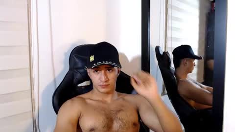 Snapshot of maximo_sebastian chatting on 23, 6, 2026 Maximo Sebastian online show from 23, 6, 2026