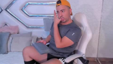 Maxi online show from 29, 4, 2026