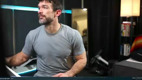 Maximus7871 online show from 21, 2, 2025