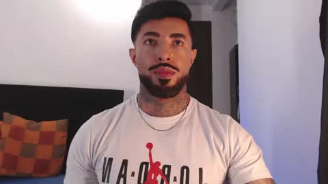 Snapshot of maximus_golden chatting on 4, 7, 2026 Independent Model online show from 4, 7, 2026