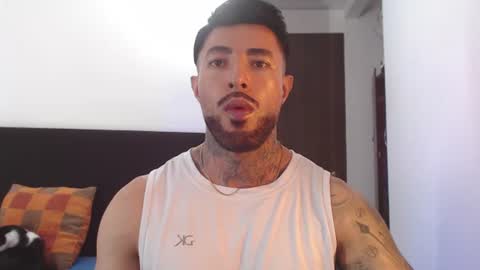 Snapshot of maximus_golden chatting on 16, 7, 2026 Independent Model online show from 16, 7, 2026