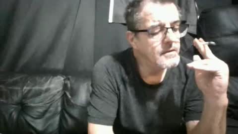 Snapshot of maximus_oreally chatting on 20, 12, 2025 Max online show from 20, 12, 2025