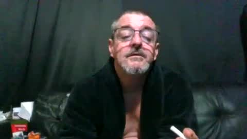 Snapshot of maximus_oreally chatting on 12, 1, 2026 Max online show from 12, 1, 2026
