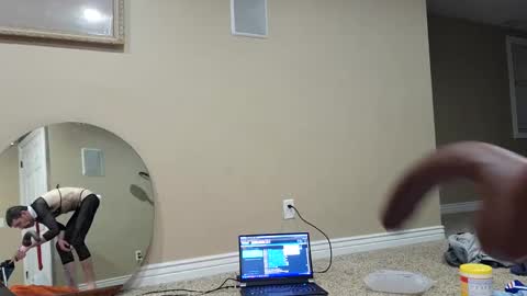 maxjr8008 online show from 28, 12, 2024