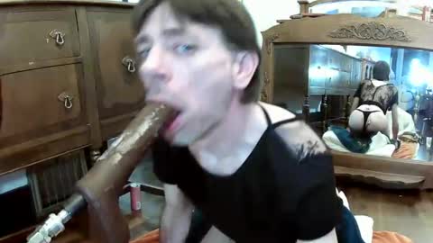 maxjr8008 online show from 6, 10, 2025