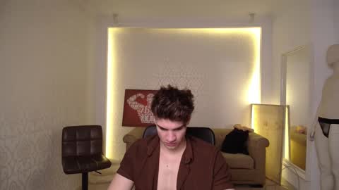 MaxKaiden online show from 19, 2, 2025