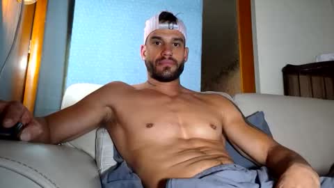 Luca Dominus online show from 23, 11, 2025