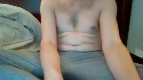 Snapshot of maxpen1215 chatting on 4, 12, 2025 Max online show from 4, 12, 2025