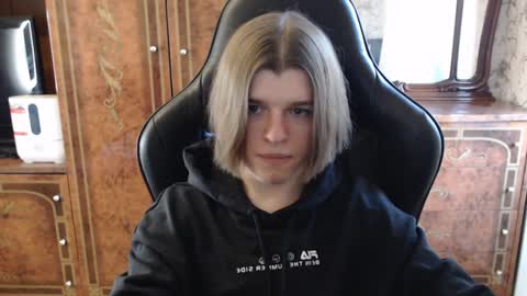 Max online show from 21, 1, 2025