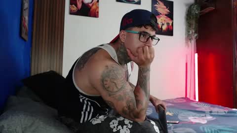 Snapshot of maxstroncm18 chatting on 13, 7, 2026 maxstroncm18 online show from 13, 7, 2026