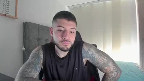 Snapshot of maxvibe_ chatting on 1, 11, 2025 maxvibe_ online show from 1, 11, 2025