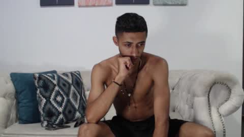maxwolf18 online show from 26, 10, 2025