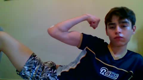 Snapshot of maxxteasse chatting on 12, 10, 2025 Maxx online show from 12, 10, 2025