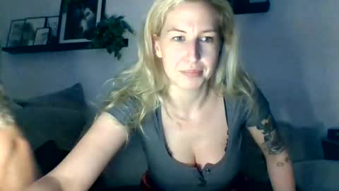 may4jay online show from 1, 7, 2026