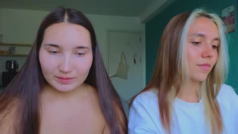 Snapshot of may_dani chatting on 22, 3, 2026 Dani and May online show from 22, 3, 2026