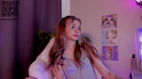 Snapshot of may_meowww chatting on 21, 2, 2025 May online show from 21, 2, 2025