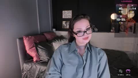 Snapshot of maya___muse chatting on 21, 3, 2026 Maya online show from 21, 3, 2026