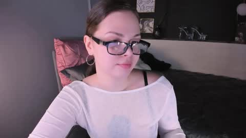 Snapshot of maya___muse chatting on 22, 3, 2026 Maya online show from 22, 3, 2026