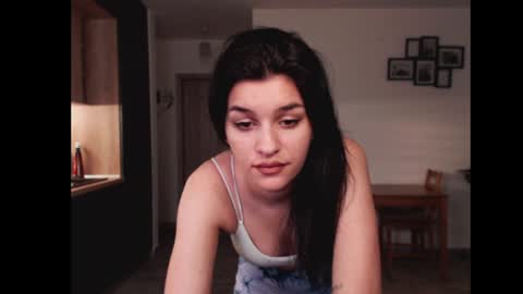 Maya online show from 5, 2, 2025