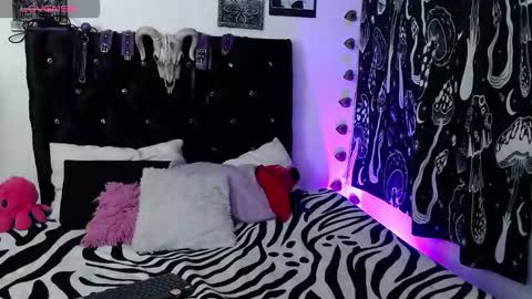 mayaredd online show from 10, 10, 2025