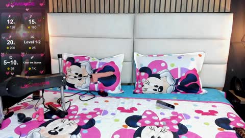 Snapshot of mayarusell01 chatting on 18, 1, 2025 Nicolle Ruselle   Hello my lovely  schedule for great fun from  630 am and end 800 pm Colombian time I wait for you online show from 18, 1, 2025
