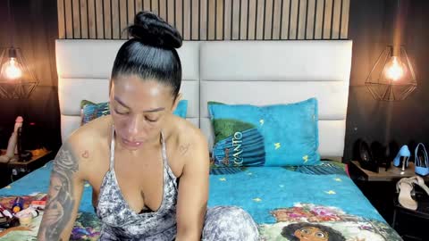 Snapshot of mayarusell01 chatting on 20, 1, 2025 Nicolle Ruselle   Hello my lovely  schedule for great fun from  630 am and end 800 pm Colombian time I wait for you online show from 20, 1, 2025