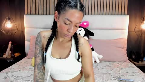 Snapshot of mayarusell01 chatting on 27, 1, 2025 Nicolle Ruselle   Hello my lovely  schedule for great fun from  630 am and end 800 pm Colombian time I wait for you online show from 27, 1, 2025