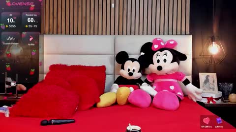 Snapshot of mayarusell01 chatting on 27, 9, 2025 Nicolle Ruselle   Hello my lovely  schedule for great fun from  630 am and end 800 pm Colombian time I wait for you online show from 27, 9, 2025