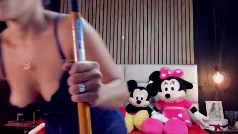 Snapshot of mayarusell01 chatting on 28, 9, 2025 Nicolle Ruselle   Hello my lovely  schedule for great fun from  630 am and end 800 pm Colombian time I wait for you online show from 28, 9, 2025