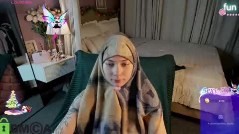 Snapshot of maybe_mia chatting on 16, 1, 2026 Mia GMT2 Mon 3-9 AM Tue 3-9 AM Wed 3-9 AMThur 10 AM - 4 PM Fri 3-9 AM Sat 3-9 AM Sun 3-9 AM. online show from 16, 1, 2026