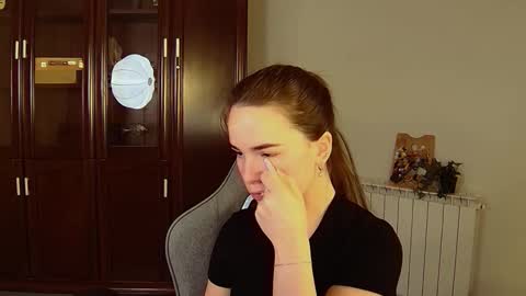 maybloom_ online show from 29, 10, 2025