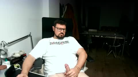 mayde4thbwu online show from 2, 8, 2026