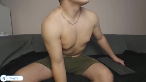 Snapshot of maygly chatting on 20, 9, 2025 Slava and Alextatto online show from 20, 9, 2025